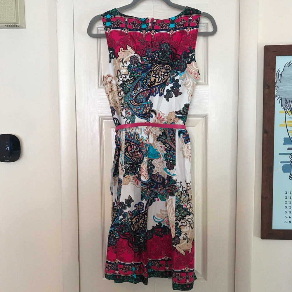 db Established 1962 Floral dress, size 4 - Picture 3 of 6